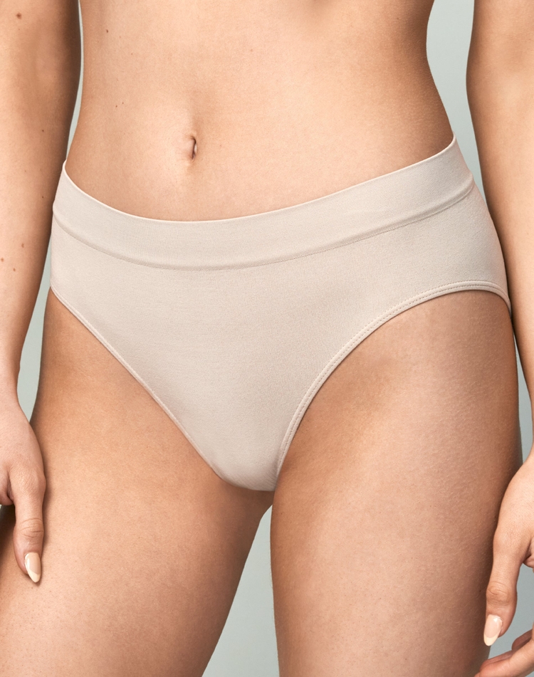 Bali Culotte échancrée sans coutures à effet lissant intégral