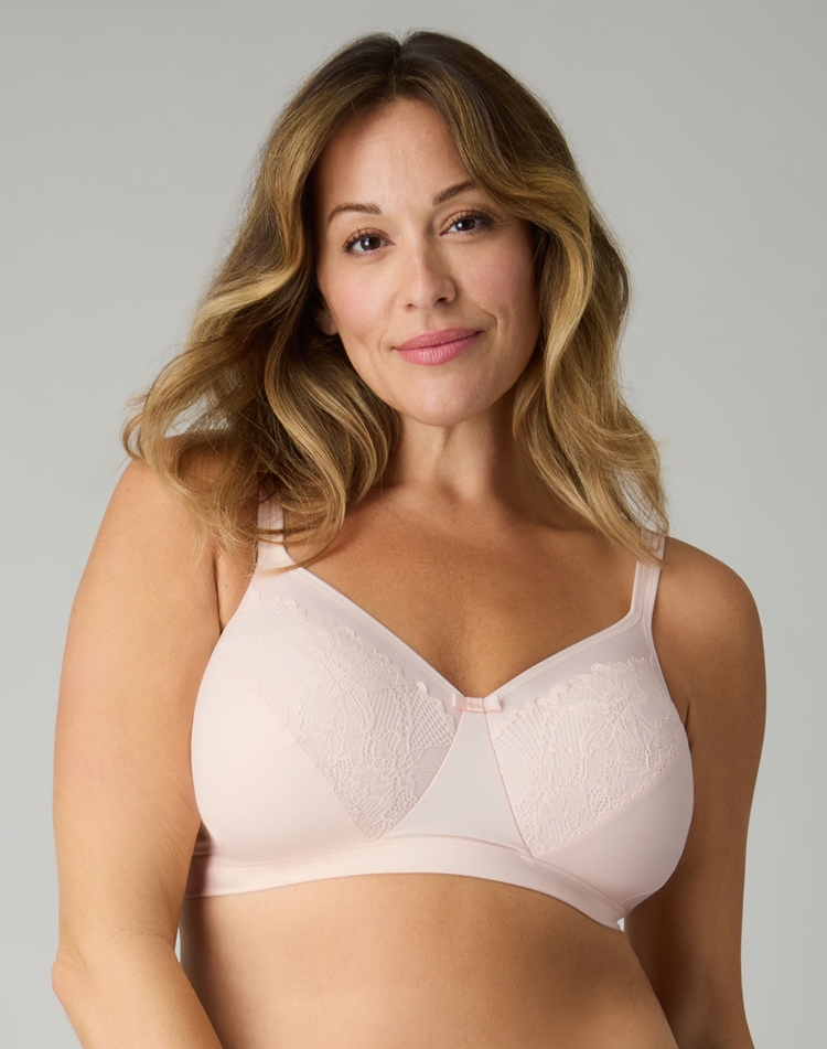 WonderBra Plus Wireless Lightly Lined Bra
